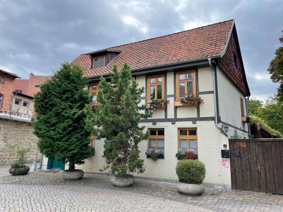 Ferienwohnung Am Quedlinburger Stadtbad Exterior foto